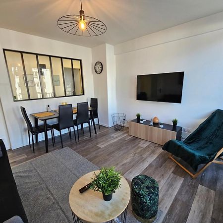Charmant & Spacieux 3 Chambres - Mm Apartment - Lyon Grand Parilly Vénissieux Exteriör bild