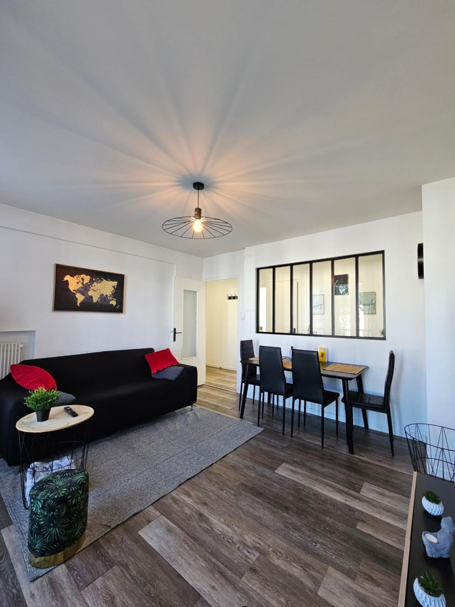 Charmant & Spacieux 3 Chambres - Mm Apartment - Lyon Grand Parilly Vénissieux Exteriör bild